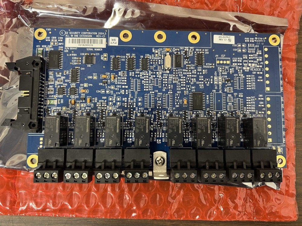 S2 Security Relay Output Blade NEW -OPEN BOX ( PRICE FOR 1 UNIT )