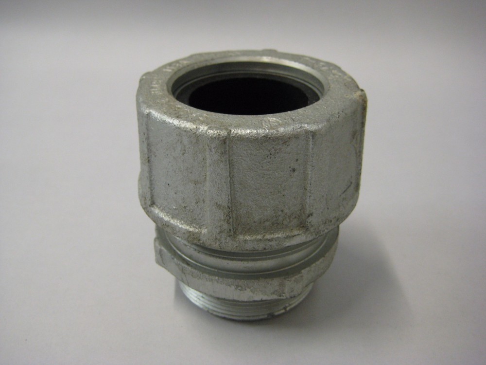 Crouse Hinds Strain Relief Connector 5478-B" 1.50"- 1.625"   Cable Range