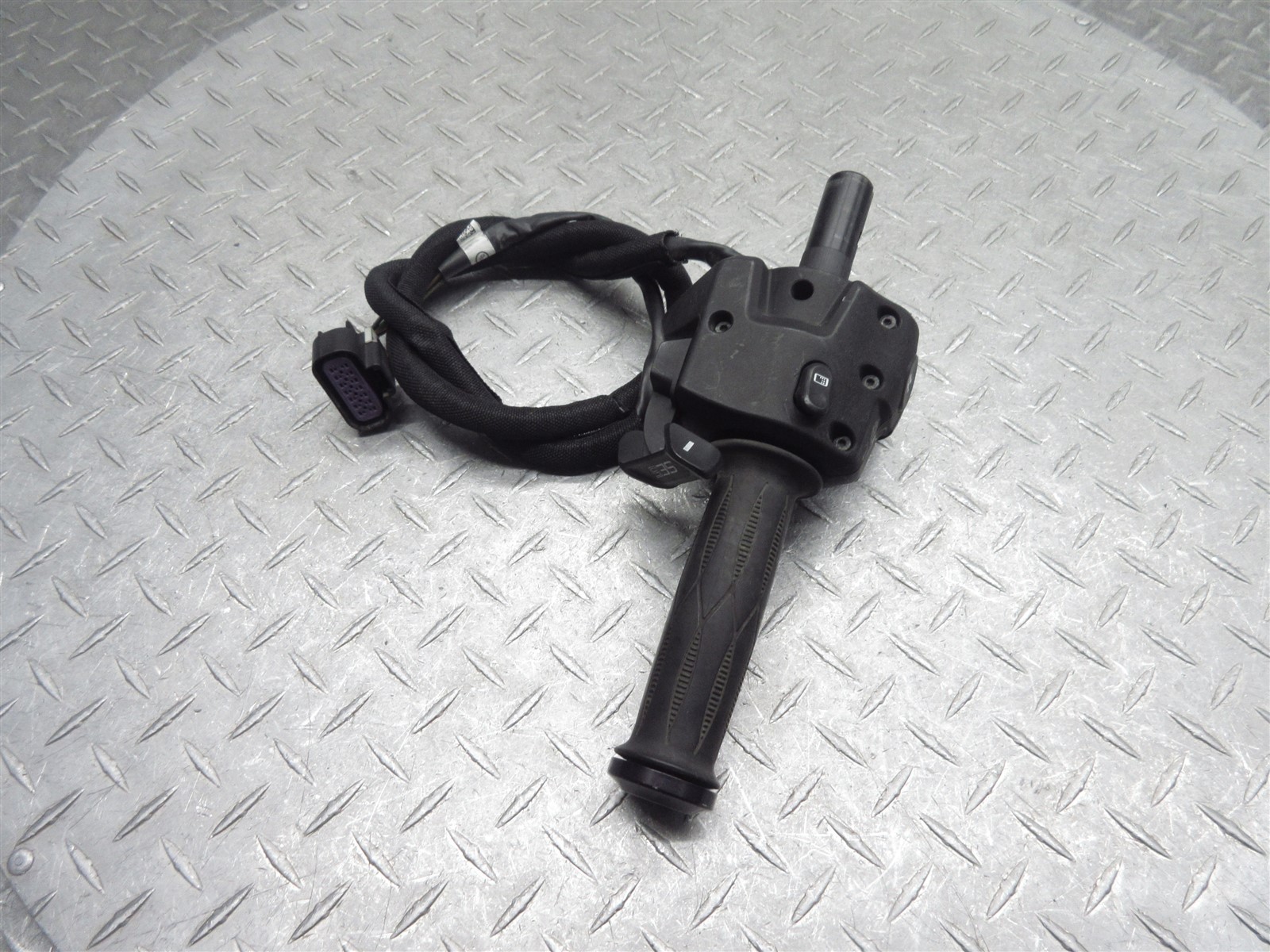 2020 20-24 Can-Am Spyder F3 Limited OEM Left Handlebar Control Switch Assy