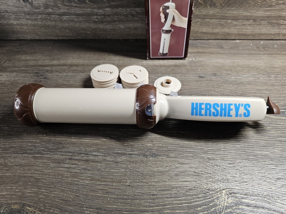 Hershey Cookie Press 21 Discs & 4 Tips Candy Cake Decorating Kitchen Baking