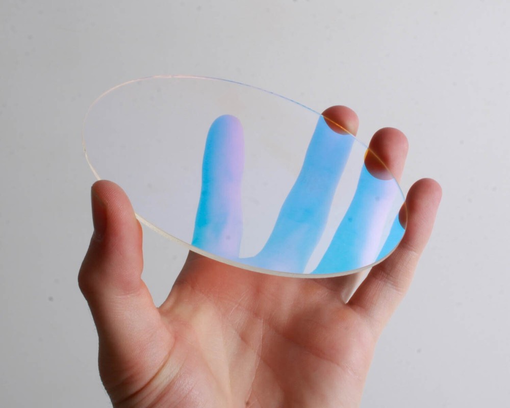 DICHROIC GLASS FILTER: RED DICHROIC 1/8, 4.75" DIAMETER