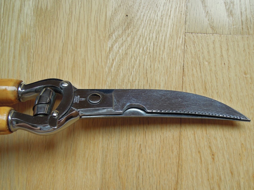 Vtg Solingen Poultry Scissors Shears Kitchen Germany Carves Stag Bone Handle