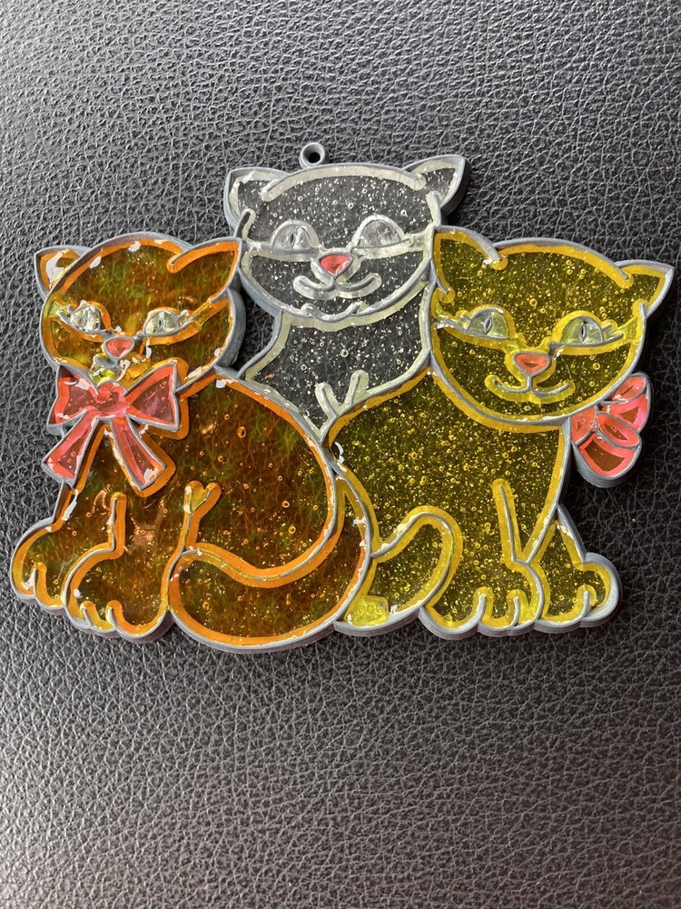 Sun Catchers 3 Little Kittens & Dolphin