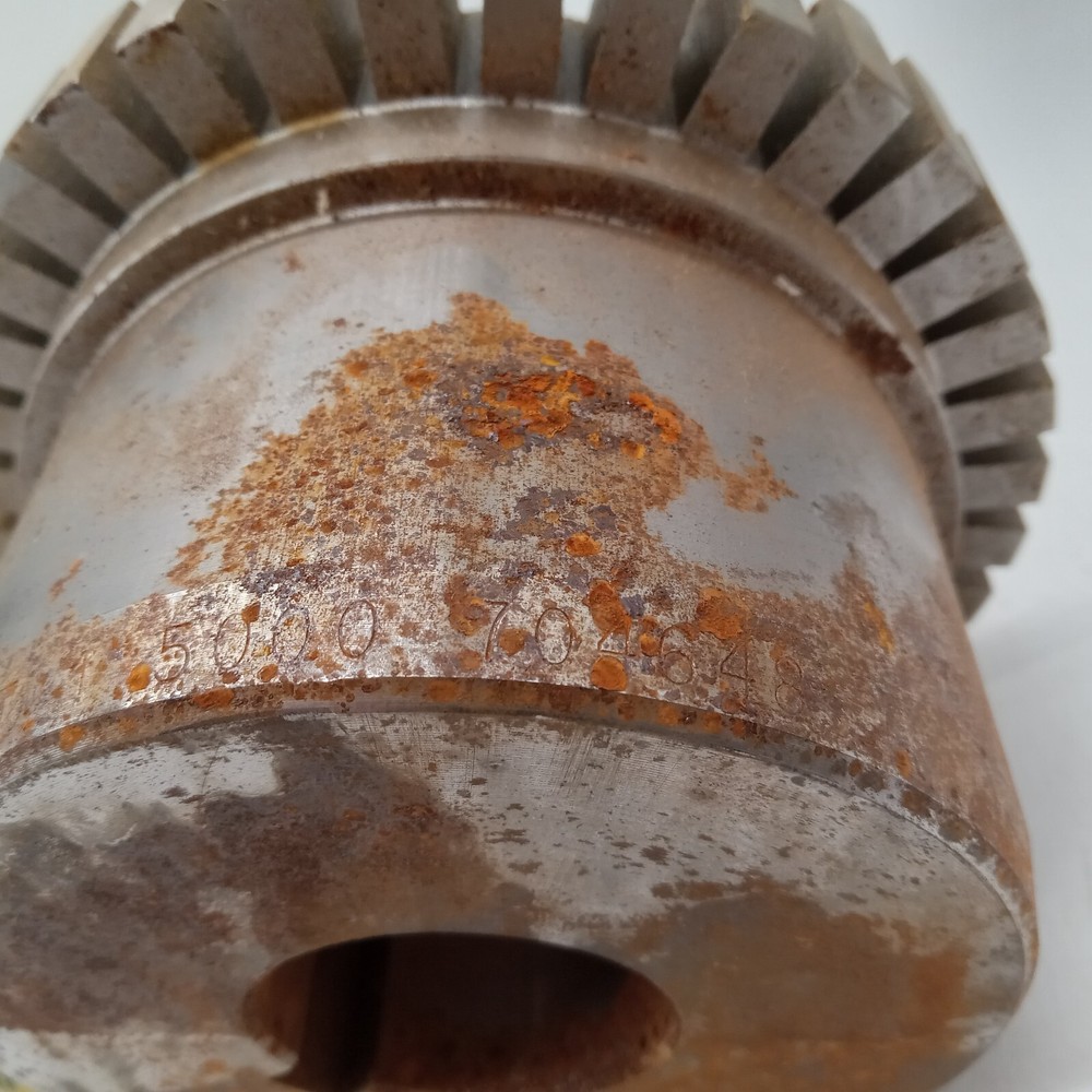 Falk 0704648 1080T Hub -Surface Rust