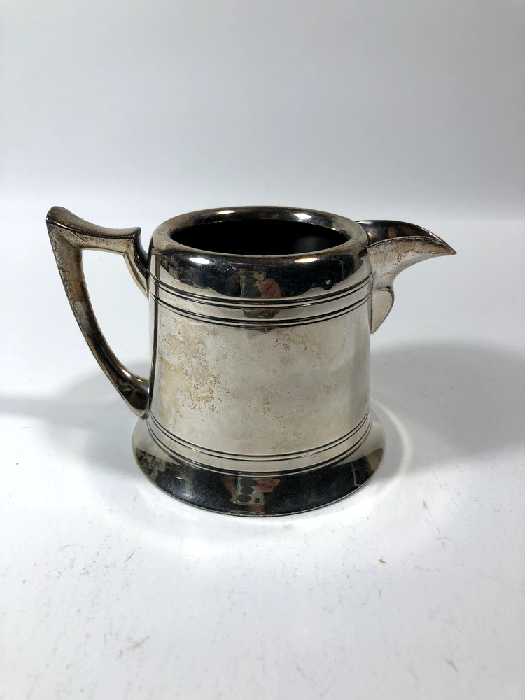 Vintage FB Rogers Silver Co Tea or Milk pitcher #880