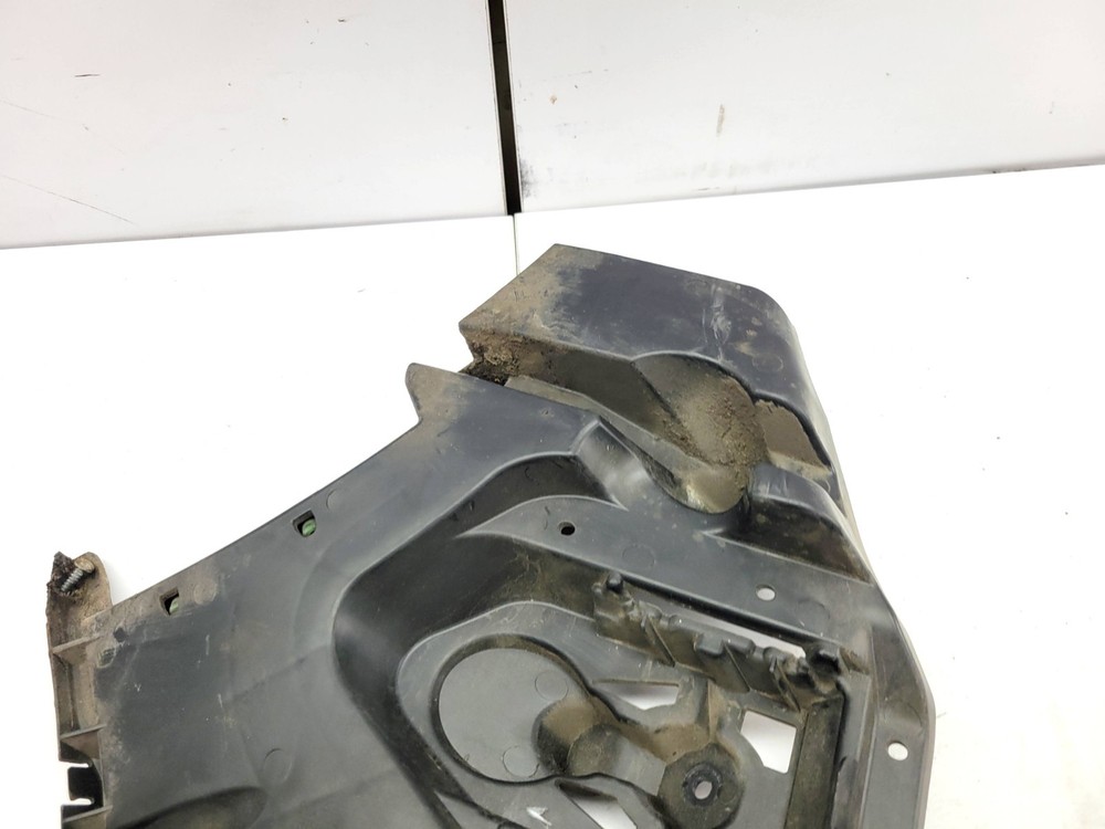 REAR RIGHT BUMPER BRACKET MOUNT SUPPORT 31395104 VOLVO V40 2015