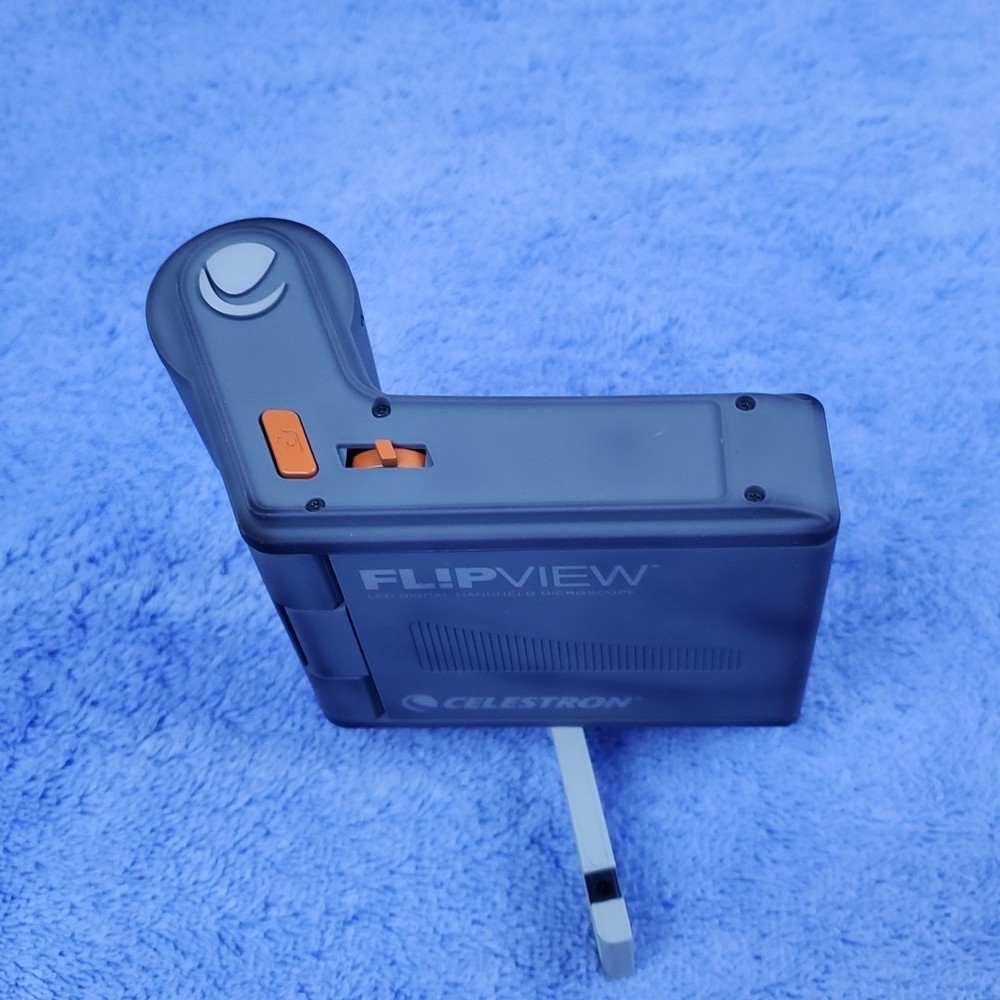 Celestron Flipview Handheld Lcd Microscope 44314 Digital Microscope