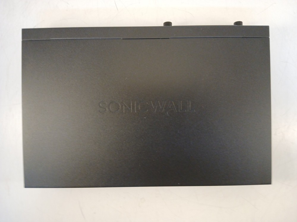 Dell Sonicwall TZ600 Security Appliance Firewall APL30-0B8 *POWERS ON*
