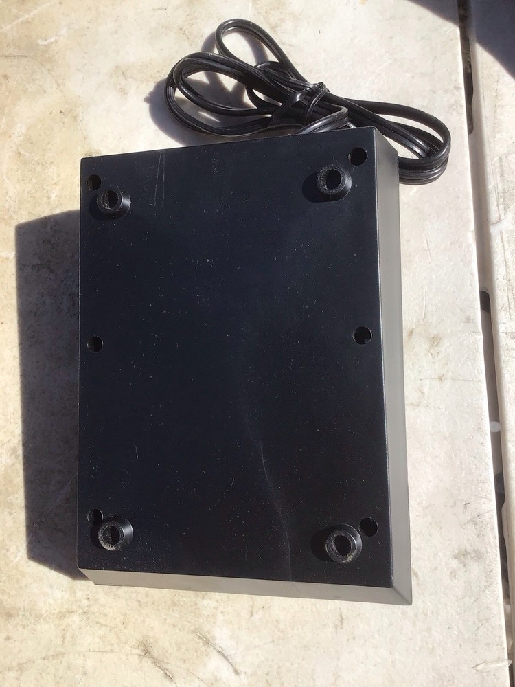 Untested Damaged Box MRC AH Tech II Trainpower 027 AC Train Controller - Unused?