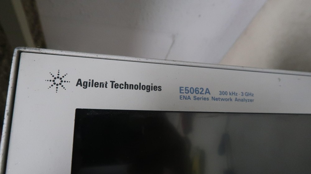 AGILENT E5062A NETWORK ANALYZER M0248