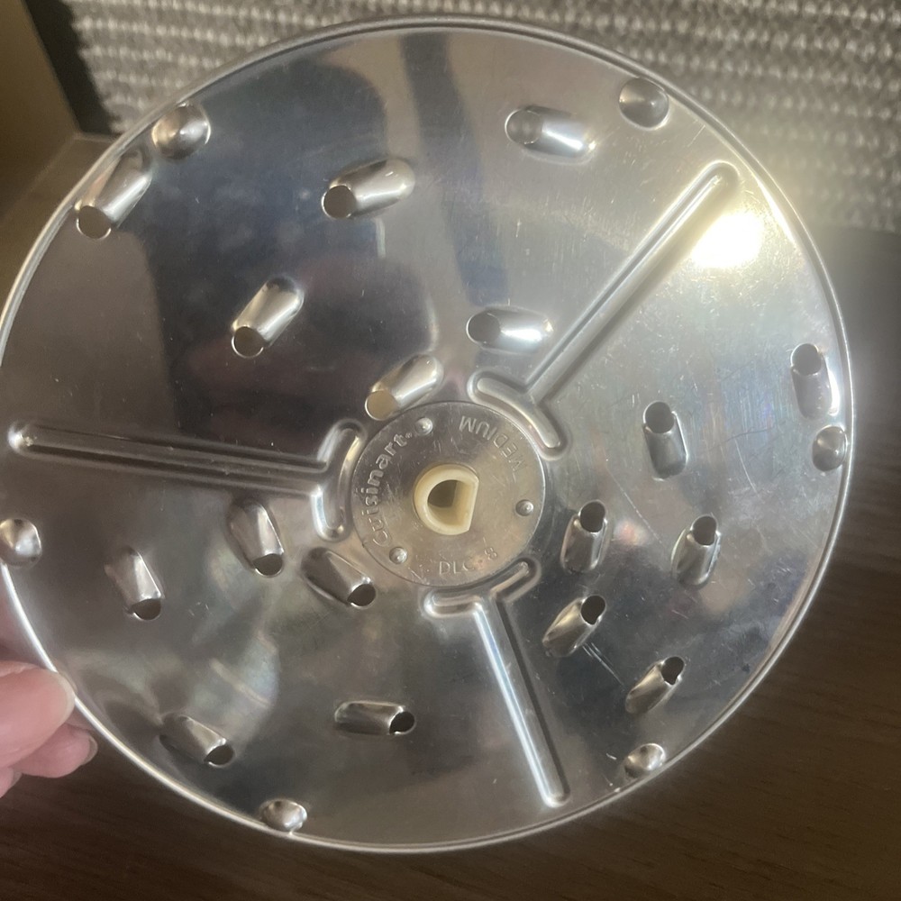 Cuisinart Food Processor DLC-8 Part Medium Shredding Disc With Stem