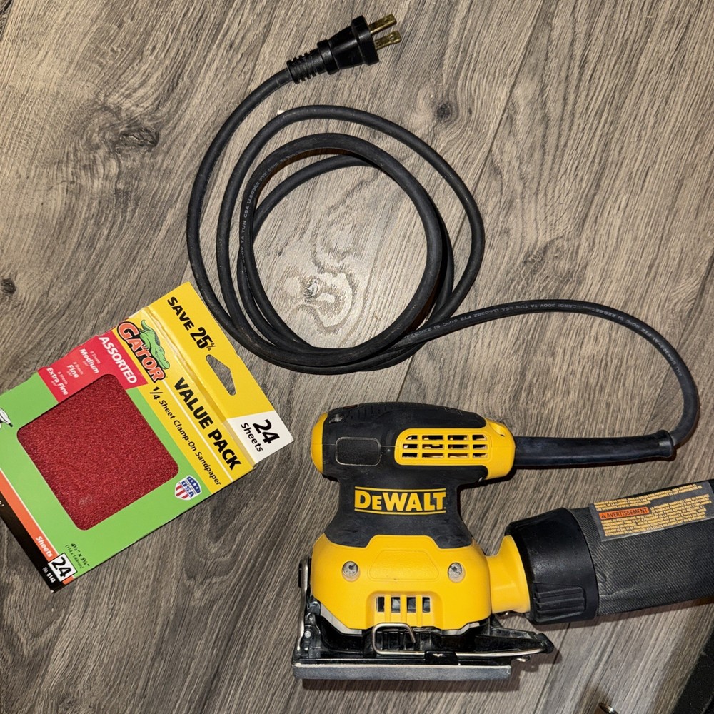 DeWALT 1/4 Sheet Palm Grip Sheet Sander Model# DWE6411 (14 Sheets Incld!)