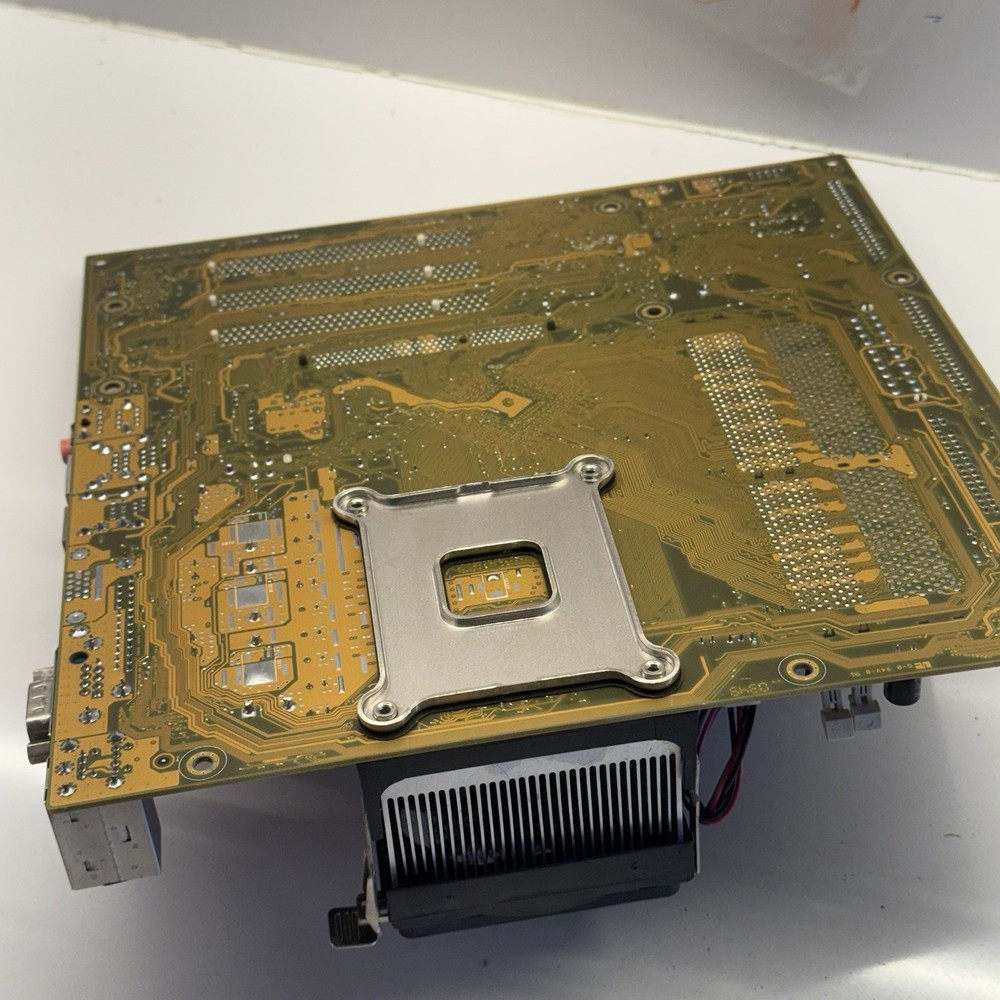 Asus P4SD-LA Motherboard