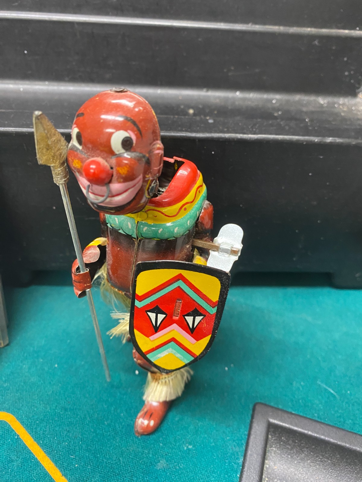 Vintage Pango Pango African Dancer Tin Mechanical Wind up Toy In Original Box