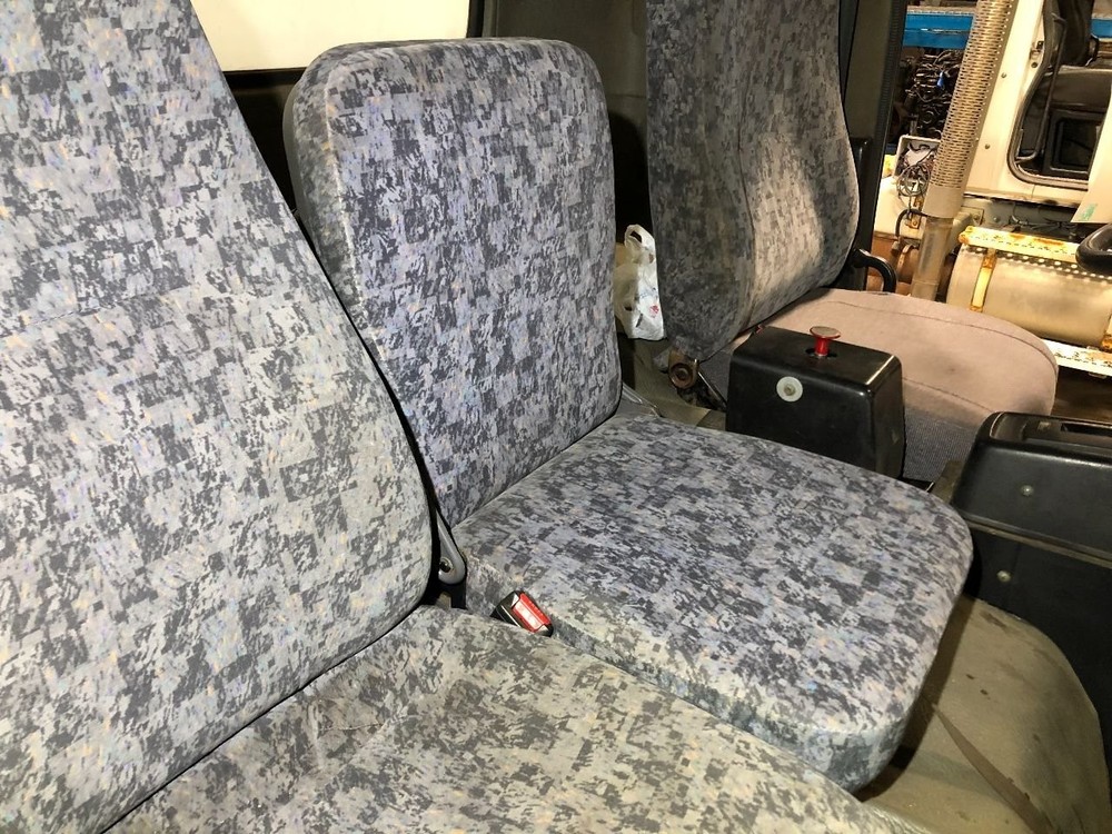 UD UD2000 Seat - Used