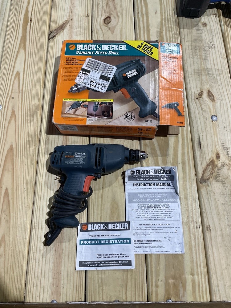 Black & Decker 3/8" Variable Speed Drill 4-amp DR200
