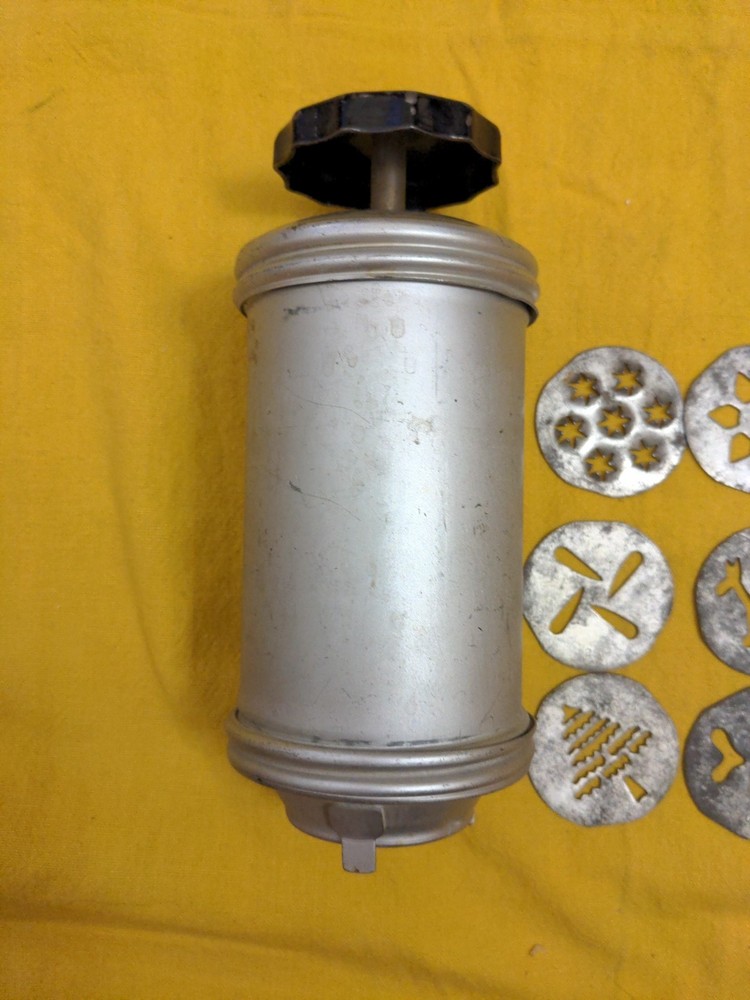 Vintage Mirro Dial-a-cookie Cookie Press