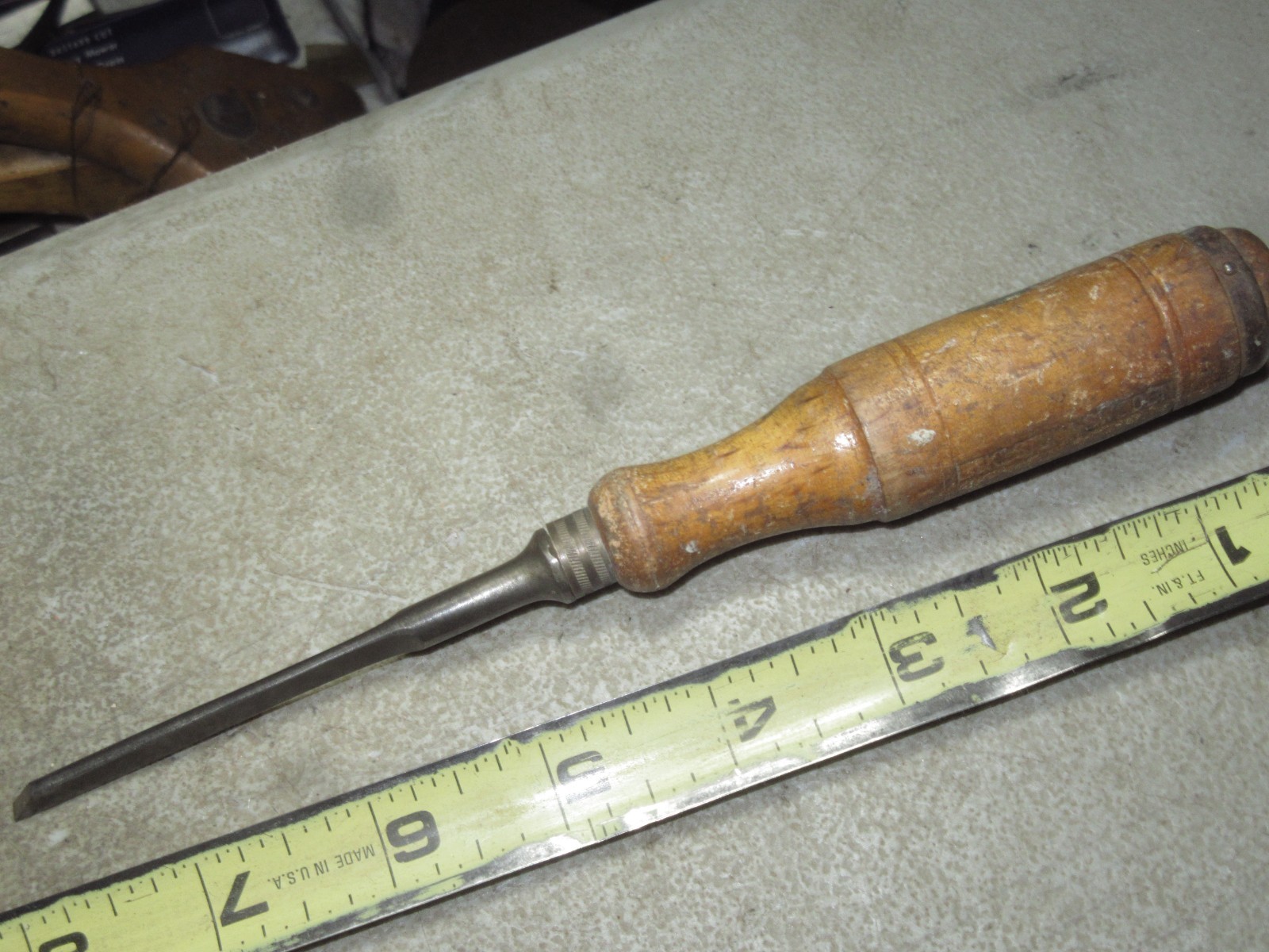 vintage E A Berg Eskilstuna 1/8'' chisel HTF size good user tool to restore