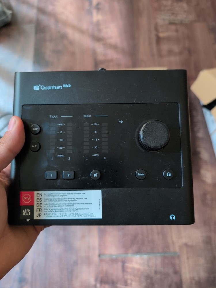 PreSonus Quantum ES2 USB-C Audio Recording Interface 24-BIT/192KHZ - USED