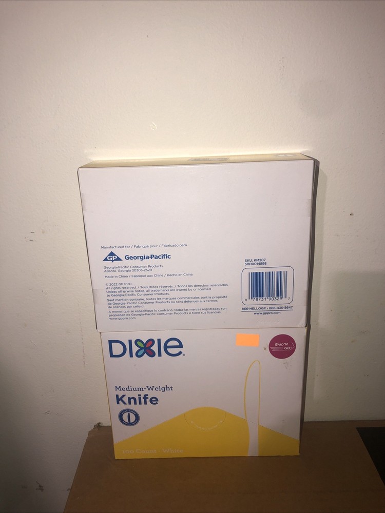 Dixie Medium Weight Plastic Knives 200count
