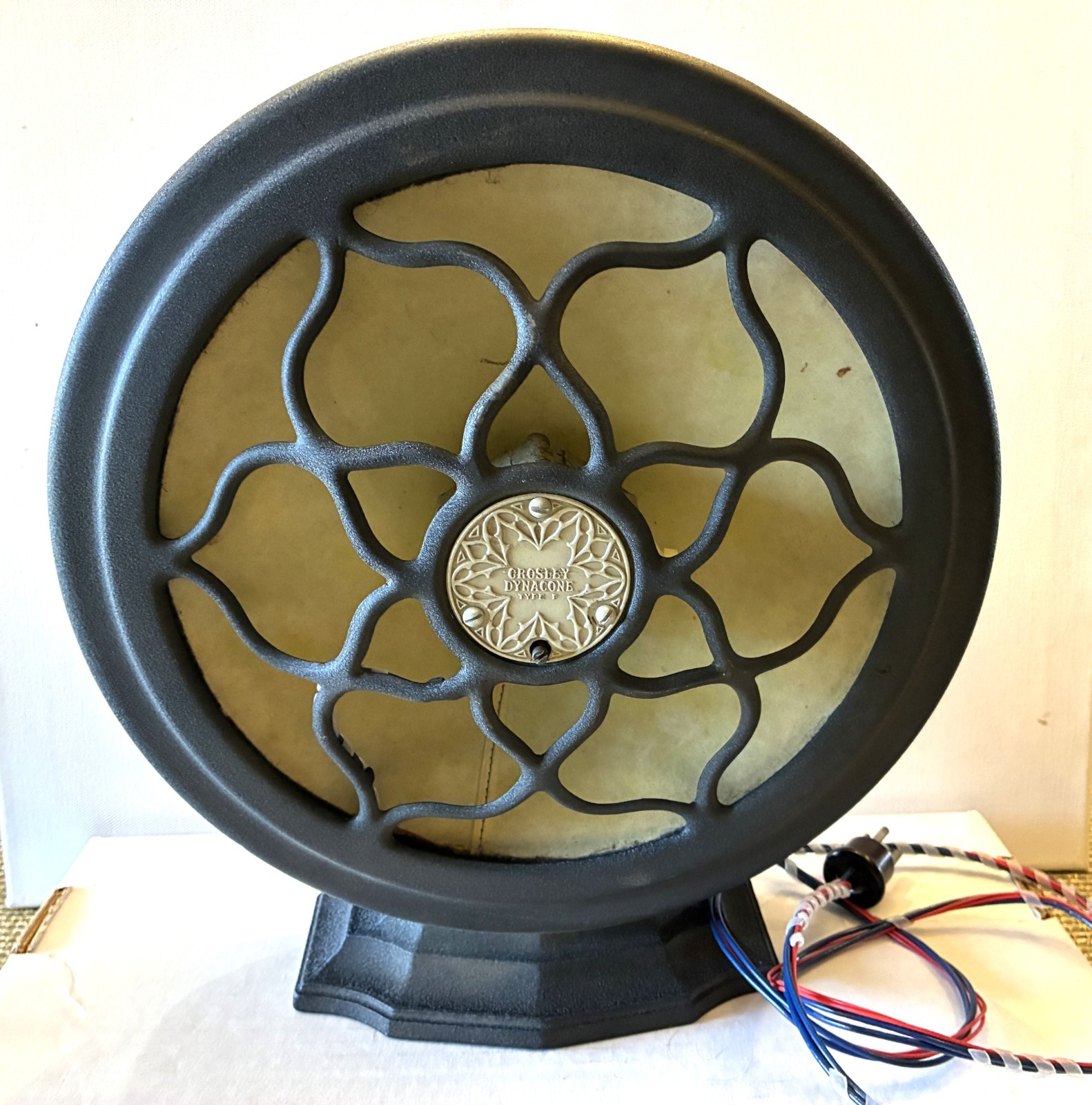 Antique Crosley Dynacone Type F Radio Speaker