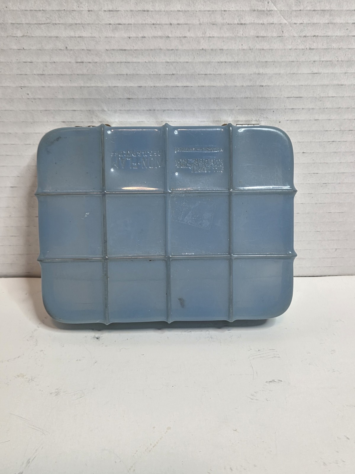 Vintage Orvis Bill Dewitt Plastic Multi Tray Fly Box Fly Fishing