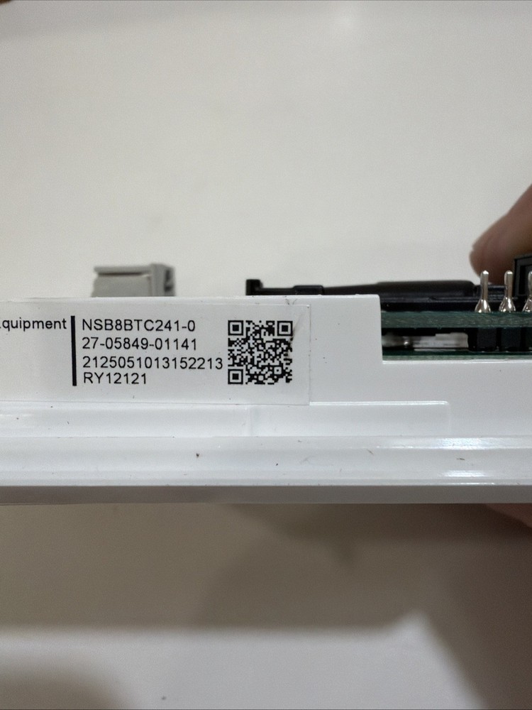 Johnson Controls NSB8BTC241-0 Room Temp & CO2 Sensor