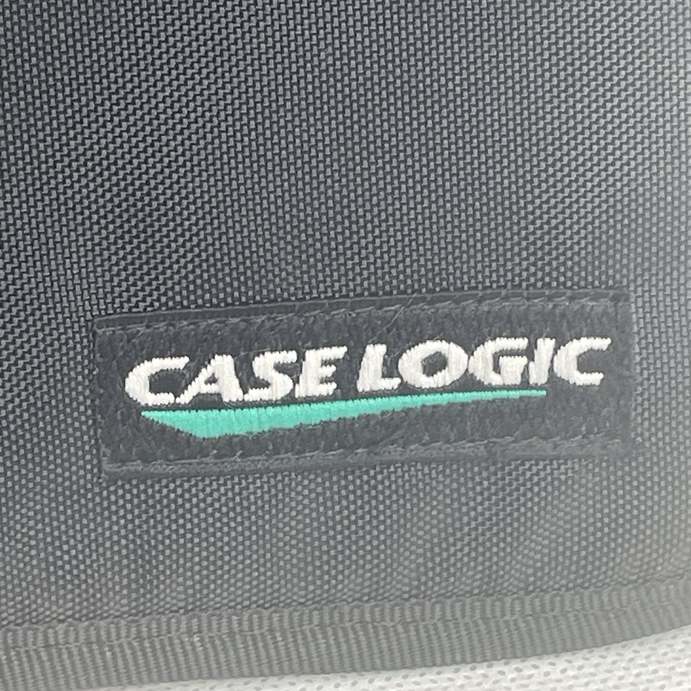 Case Logic 24 CD DVD Blu-Ray PC Disc Black 6" Soft Sleeve Zipper Storage Case