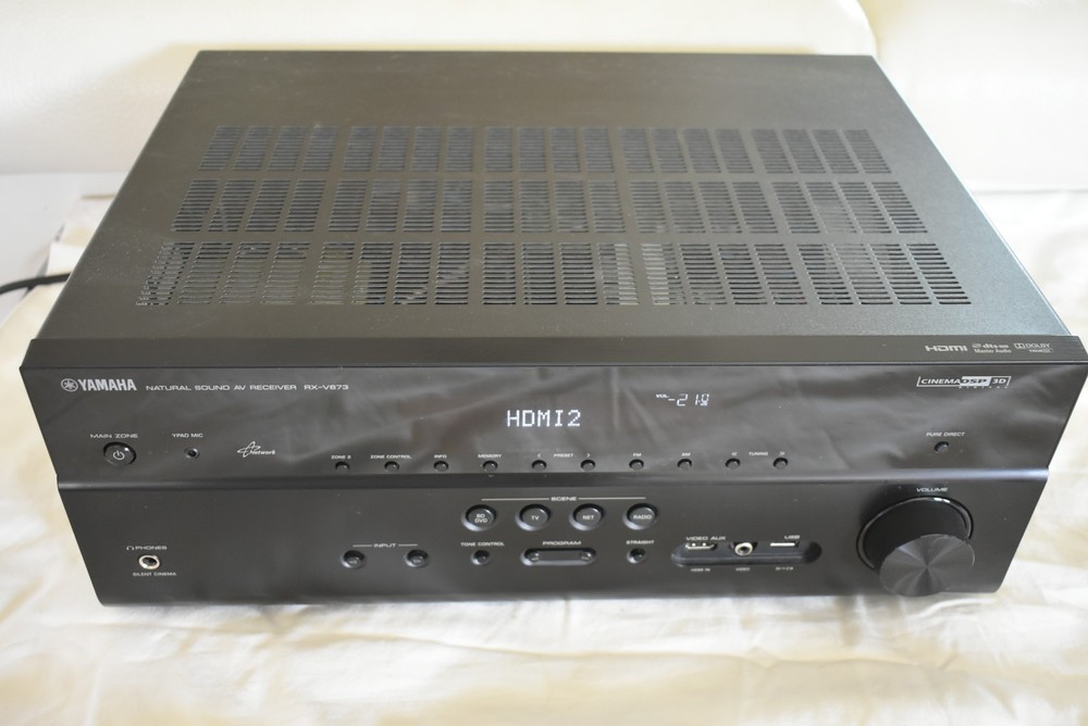 Yamaha RX-V673 7.2 Channel A/V Receiver w/ Remote - Bundle