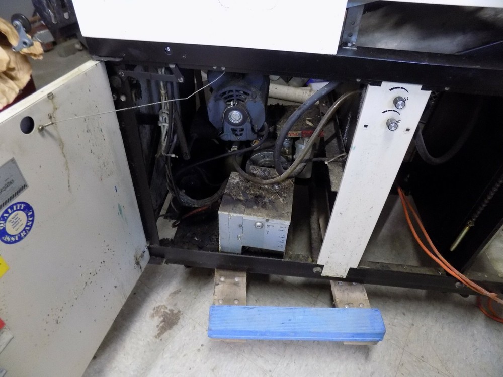 Multi 1360 Printing Press offset freight shipping available