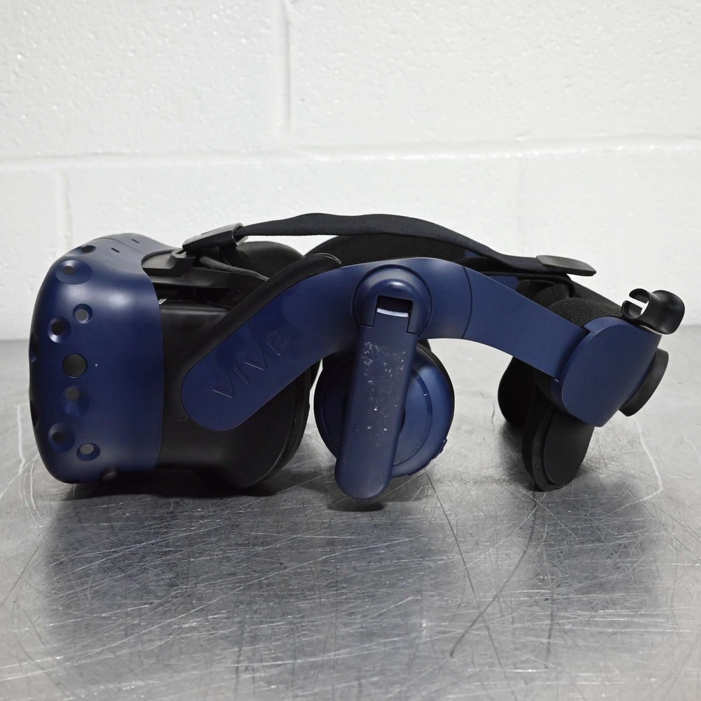 HTC 2Q29100 Vive Pro Virtual Reality Headset - Headset Only