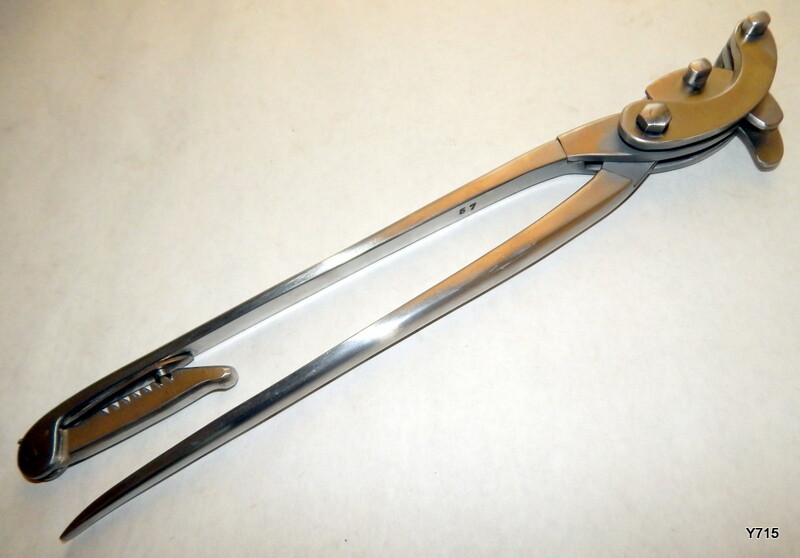 Steel 15" OAL Veterinary Castrator Tool