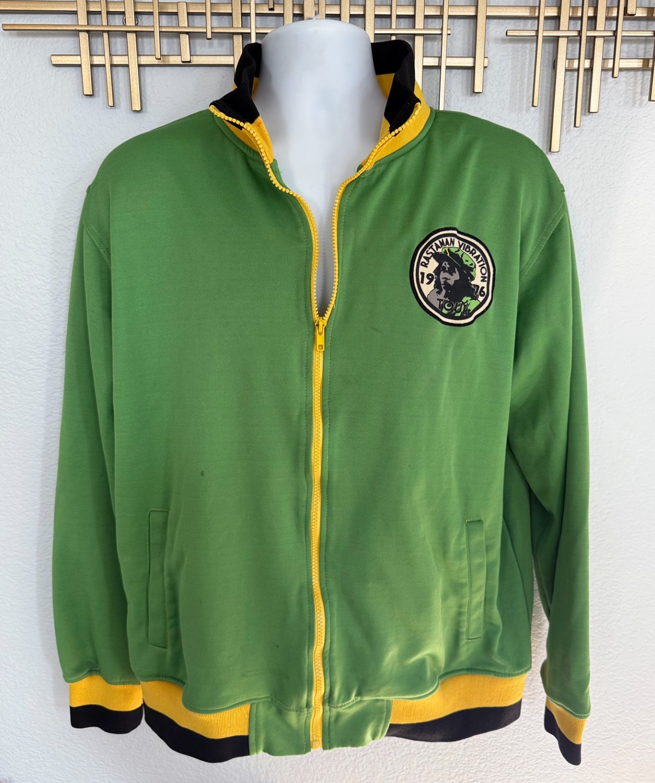 BOB MARLEY & the WAILERS RASTAMAN CATCH A FIRE GREEN JACKET VIBRATION TOUR SZ XL
