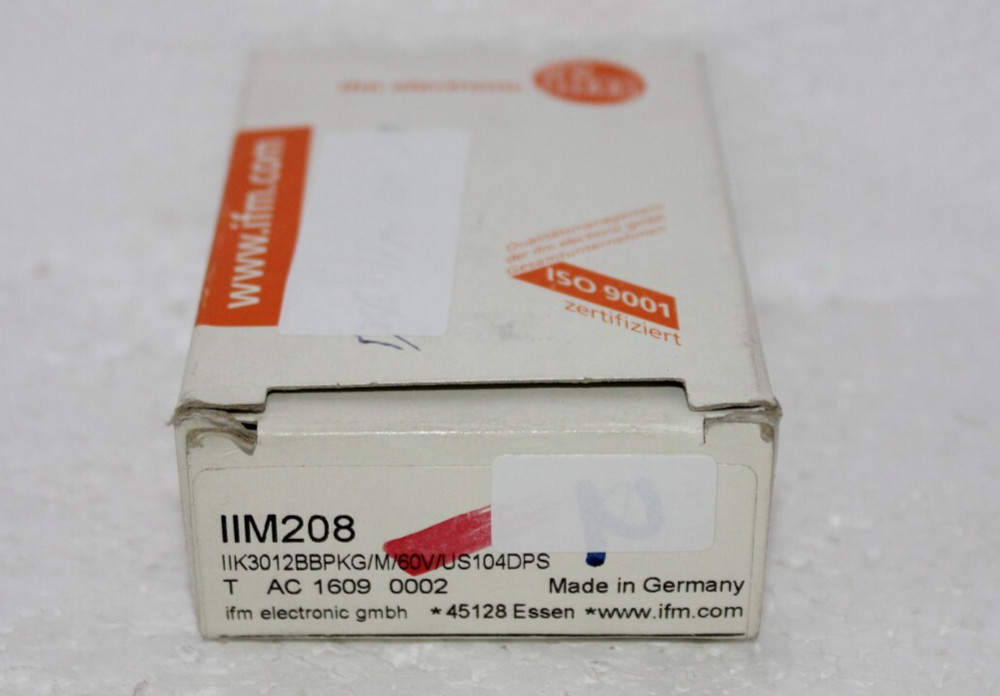IFM IIM208 IIK3012BBPKG/M/60V/US104DPS Inductive Sensor