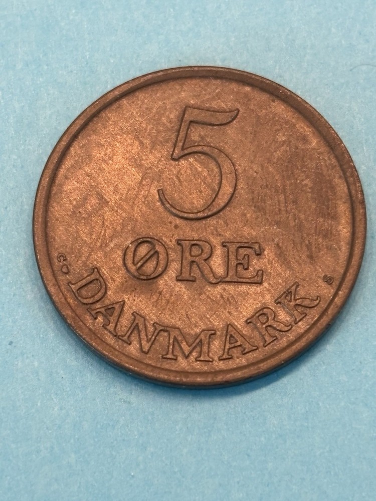 Denmark 5 Øre Bronze Coin 1964