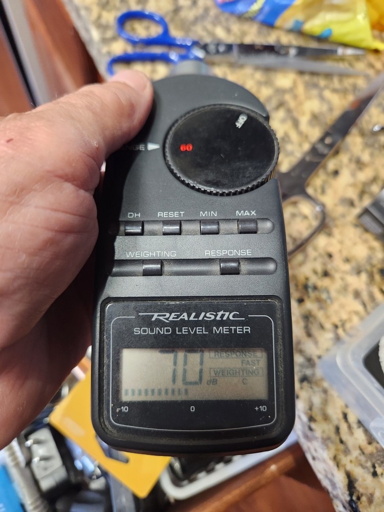 Realistic Digital Sound Level Meter 33-2055