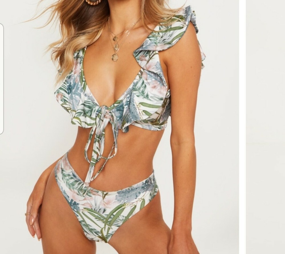 Pale Khaki Leafy bikini set US size 4