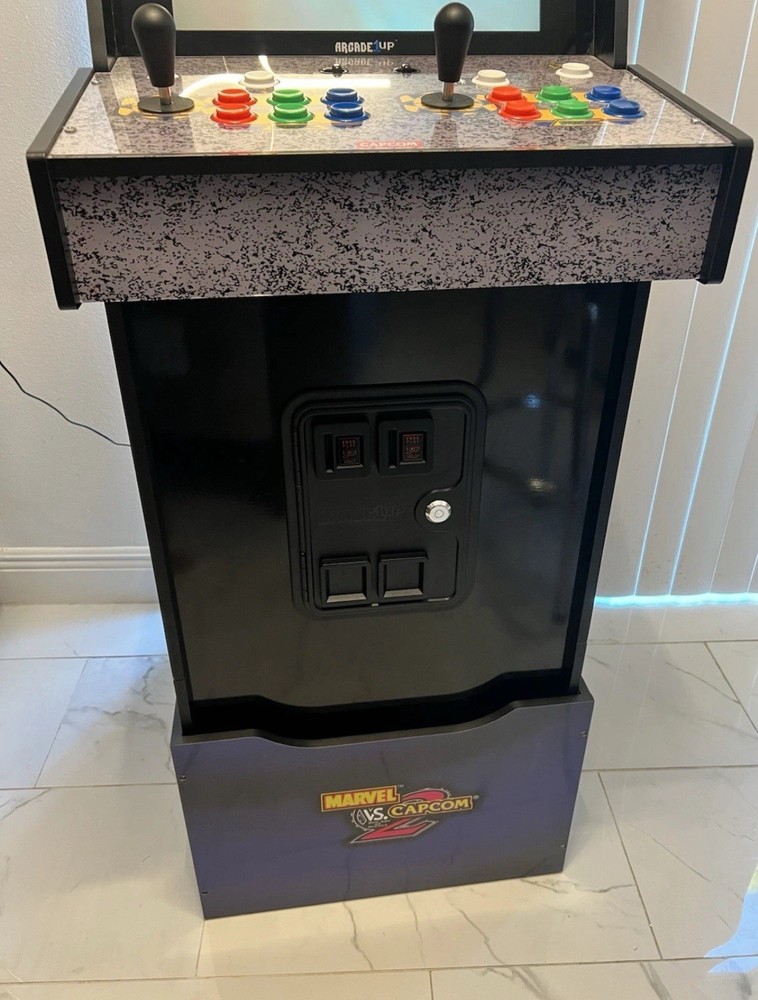 Marvel vs Capcom 2 w/ Lit Marque - Arcade1Up Riser Included 🔥 VERY RARE