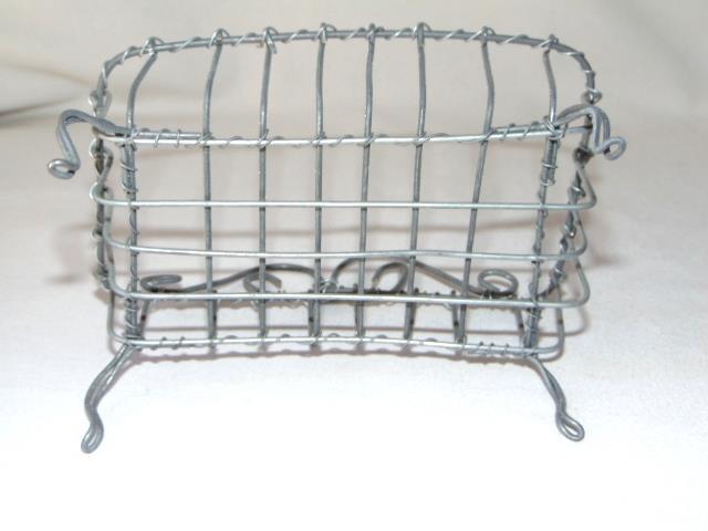 Vintage Hand Made Primitive COILED WIRED Kitchen SOAP DISH HOLDER, #2