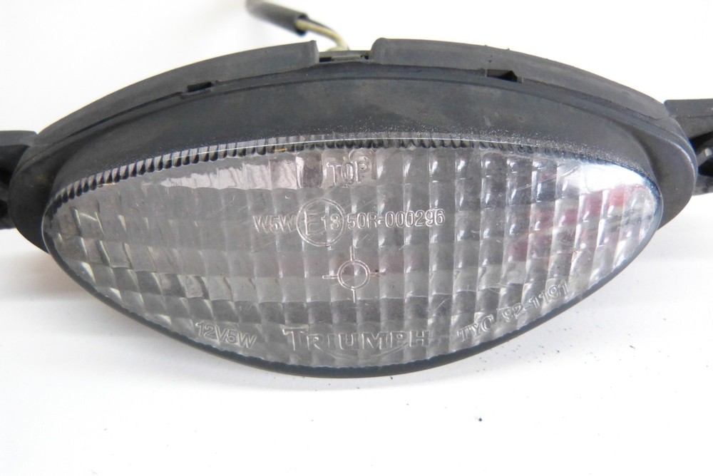 Triumph Sprint 955i 2003 Front side light