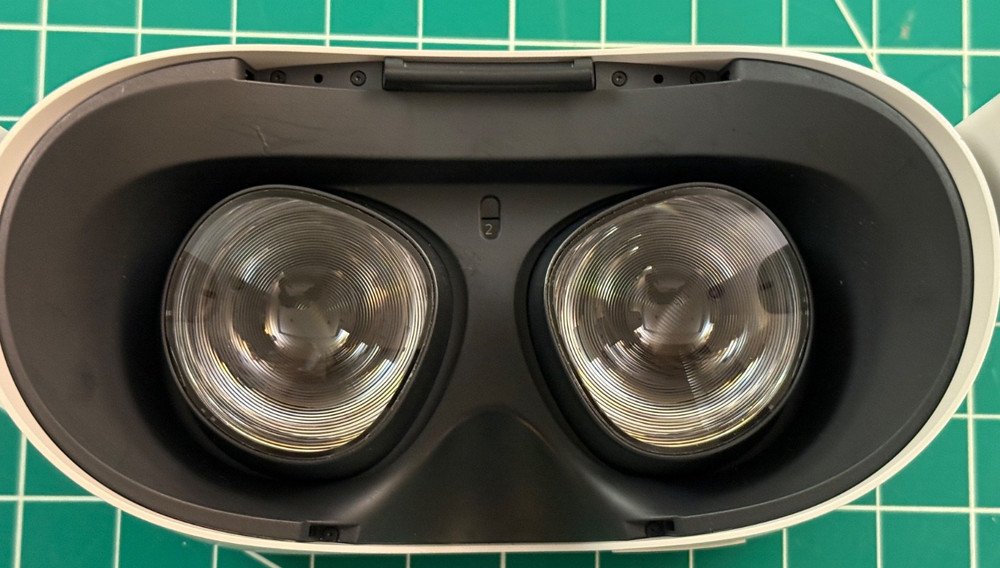 Oculus Meta Quest 2 Virtual Reality 64GB Fully Functional replacement Headset