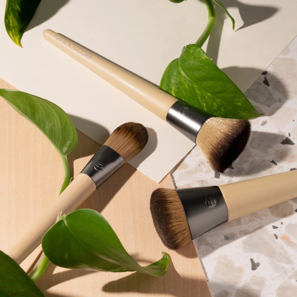 EcoTools Classic Foundation Face Brush