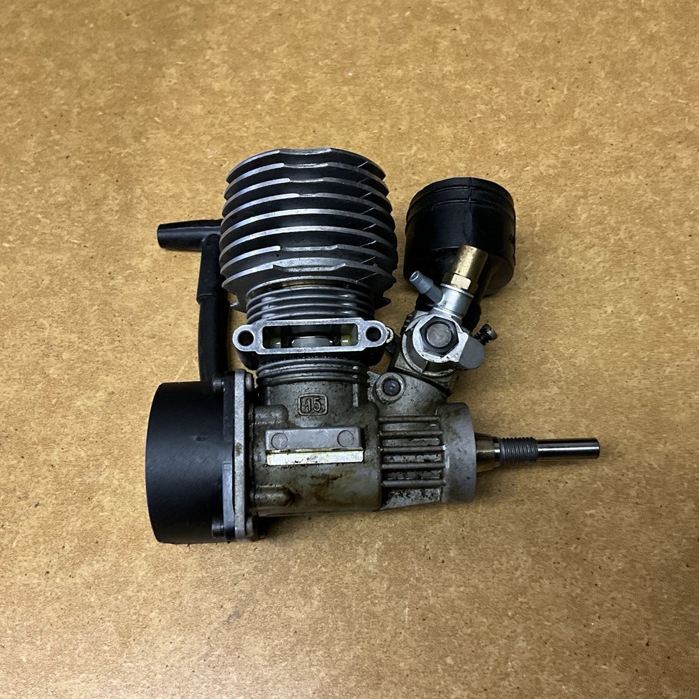 Team Associated .15 Pull Start Engine With Air Filter Assembly