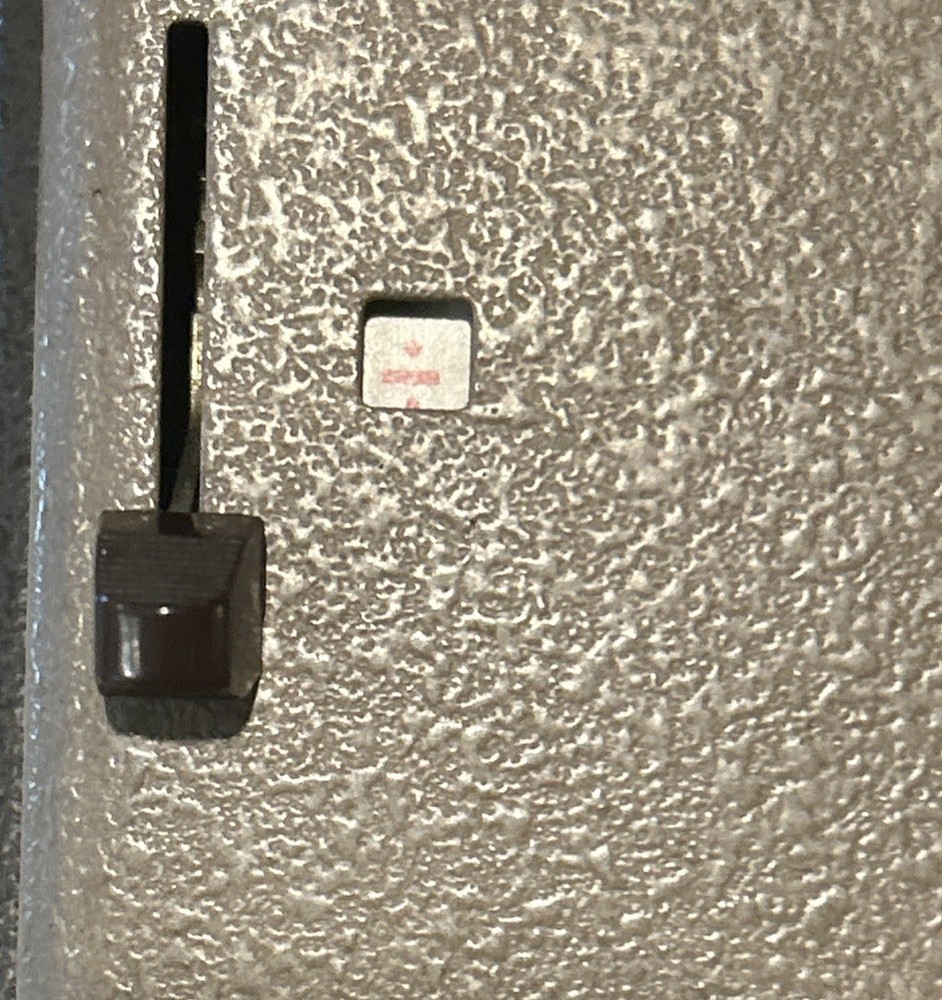 Victor Automatic Calculator Adding Machine Model 73 85 54, Powers On Read