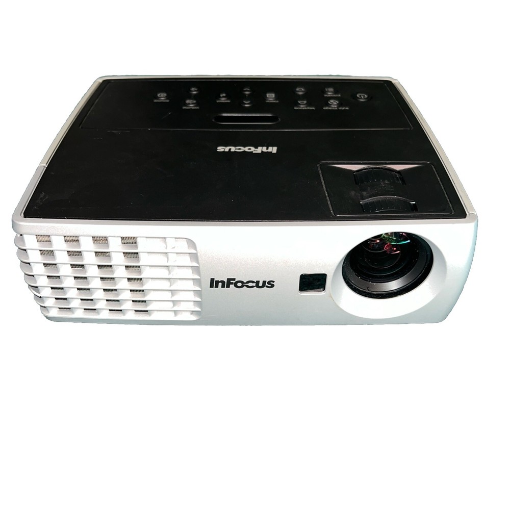 In Focus In1100 Computer Projector With Remote