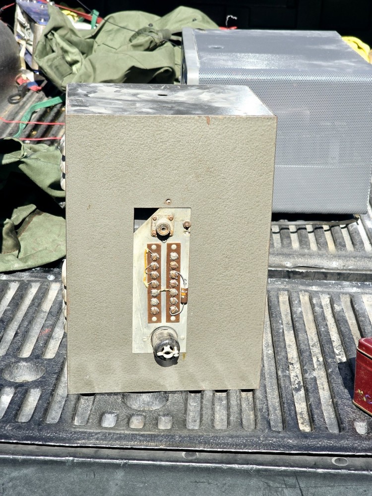 Harvey-Wells TBS-50A Ham Radio Transmitter UNTESTED