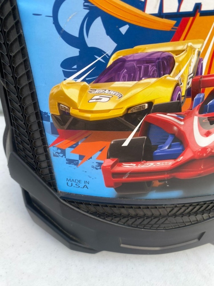 Hot Wheels 100-Car Rolling Storage Case With Retractable Handle Black Wheels