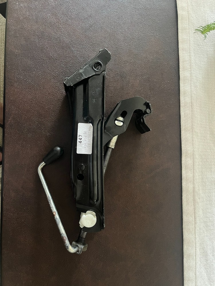 2002-2021 Mini Cooper Tire Jack OEM 1501930-06