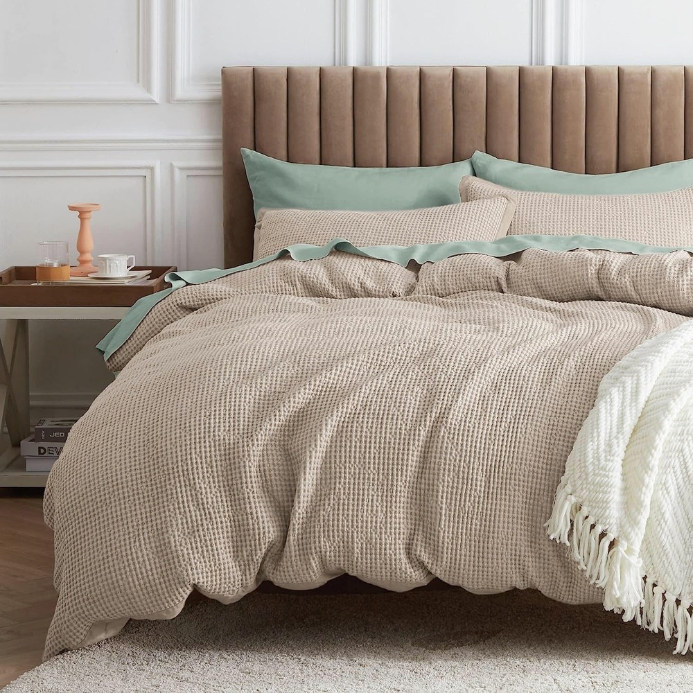 Bedsure Waffle Comforter Set Queen, Khaki Soft Bedding, Waffle Weave Bed Set,...