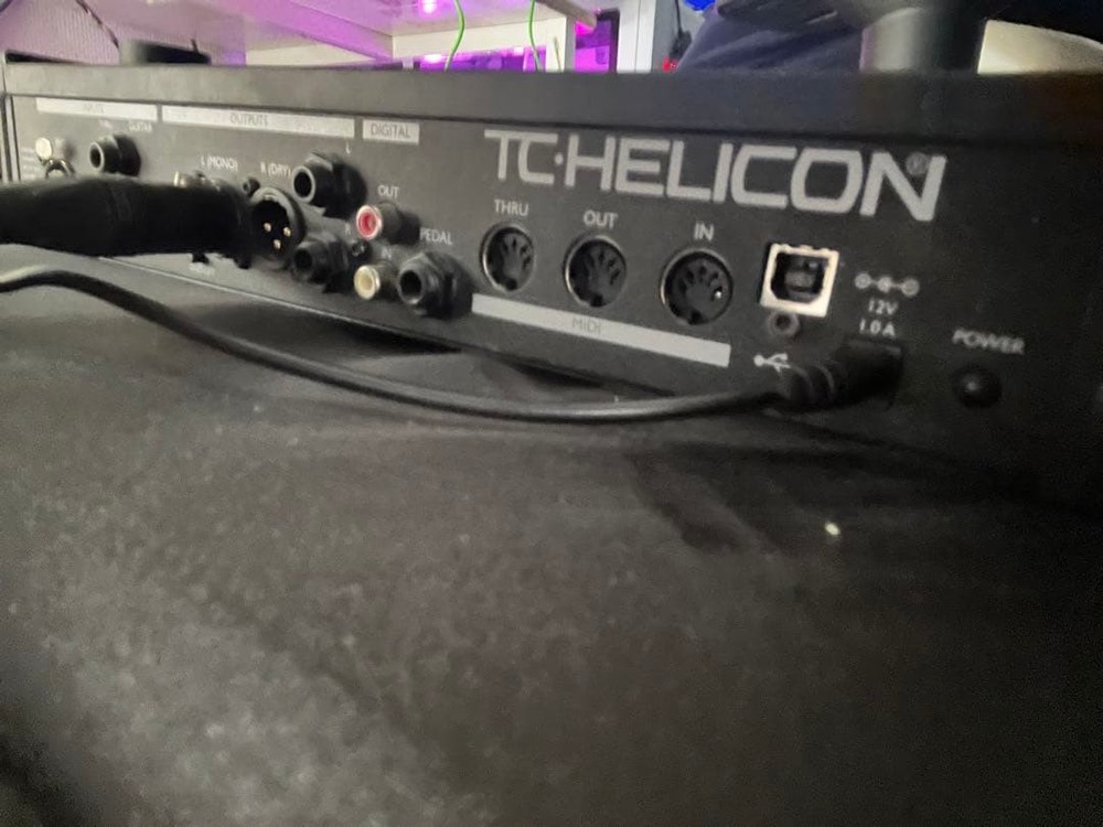 TC-Helicon VoiceLive 2 Vocal Effector Processor